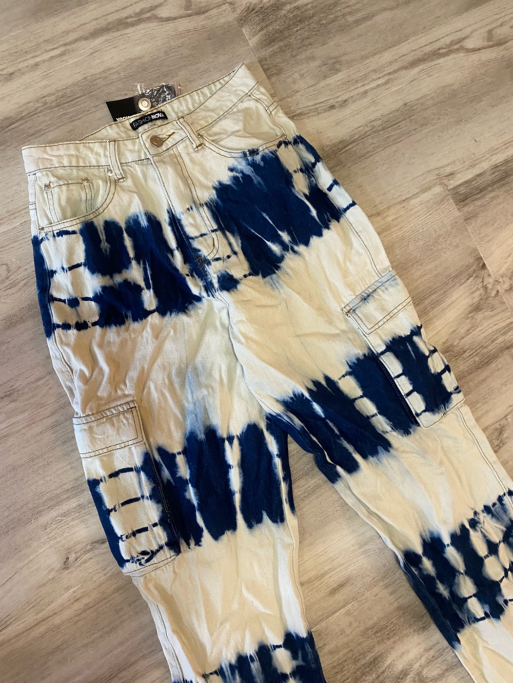 Fashion Nova Beach you to it jeans- NWT Size small - Picture 8 of 13